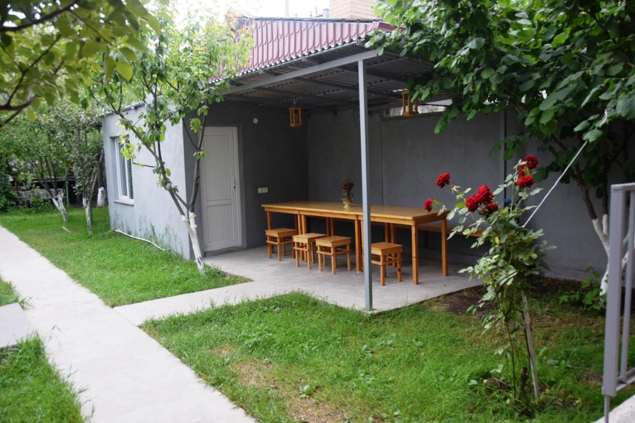 Andranik B&B Goris Eksteriør bilde