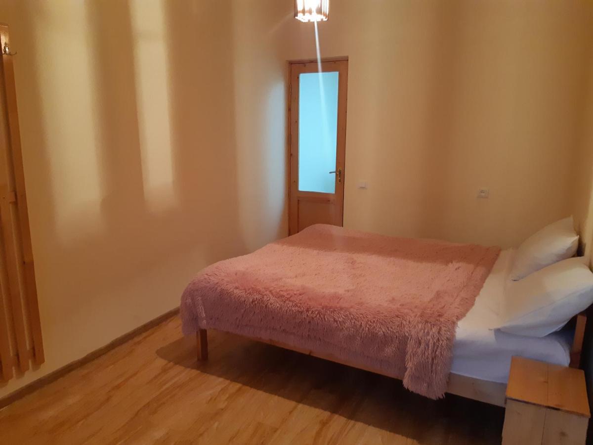 Andranik B&B Goris Eksteriør bilde