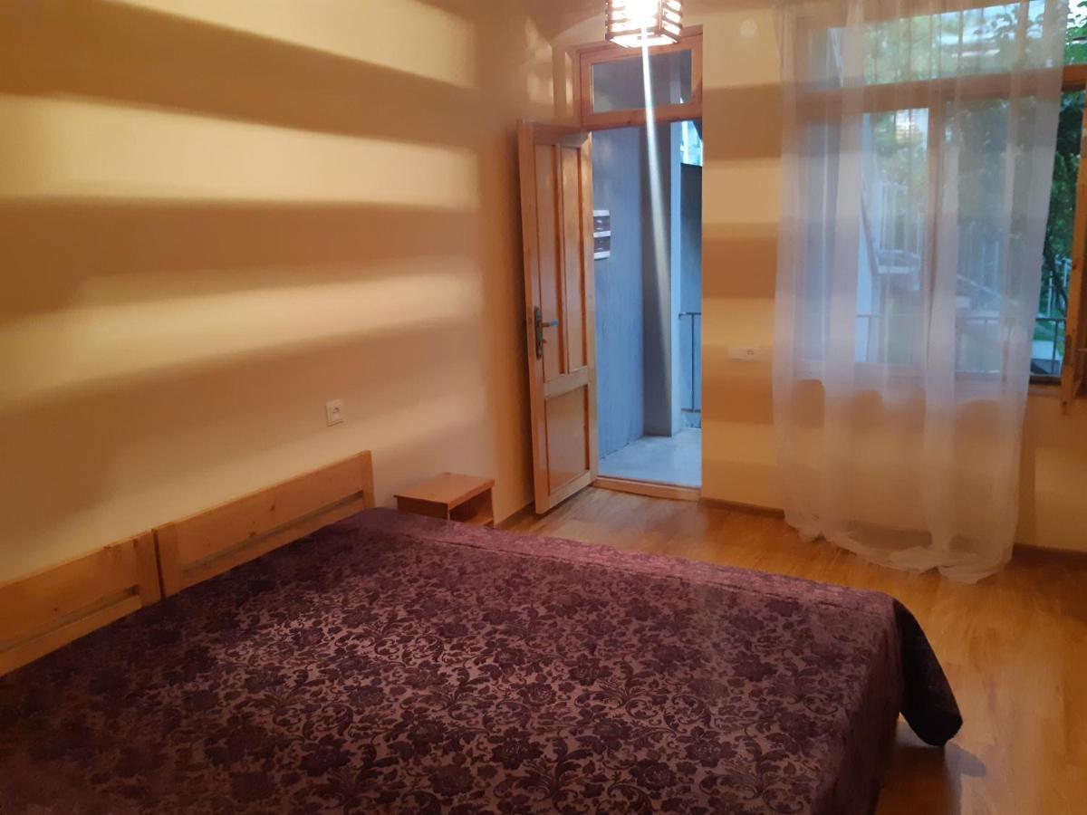 Andranik B&B Goris Eksteriør bilde